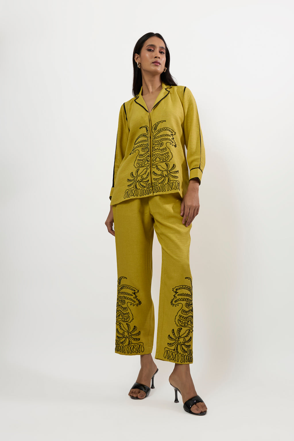 GOLDEN PLAM COLOR LINEN SET