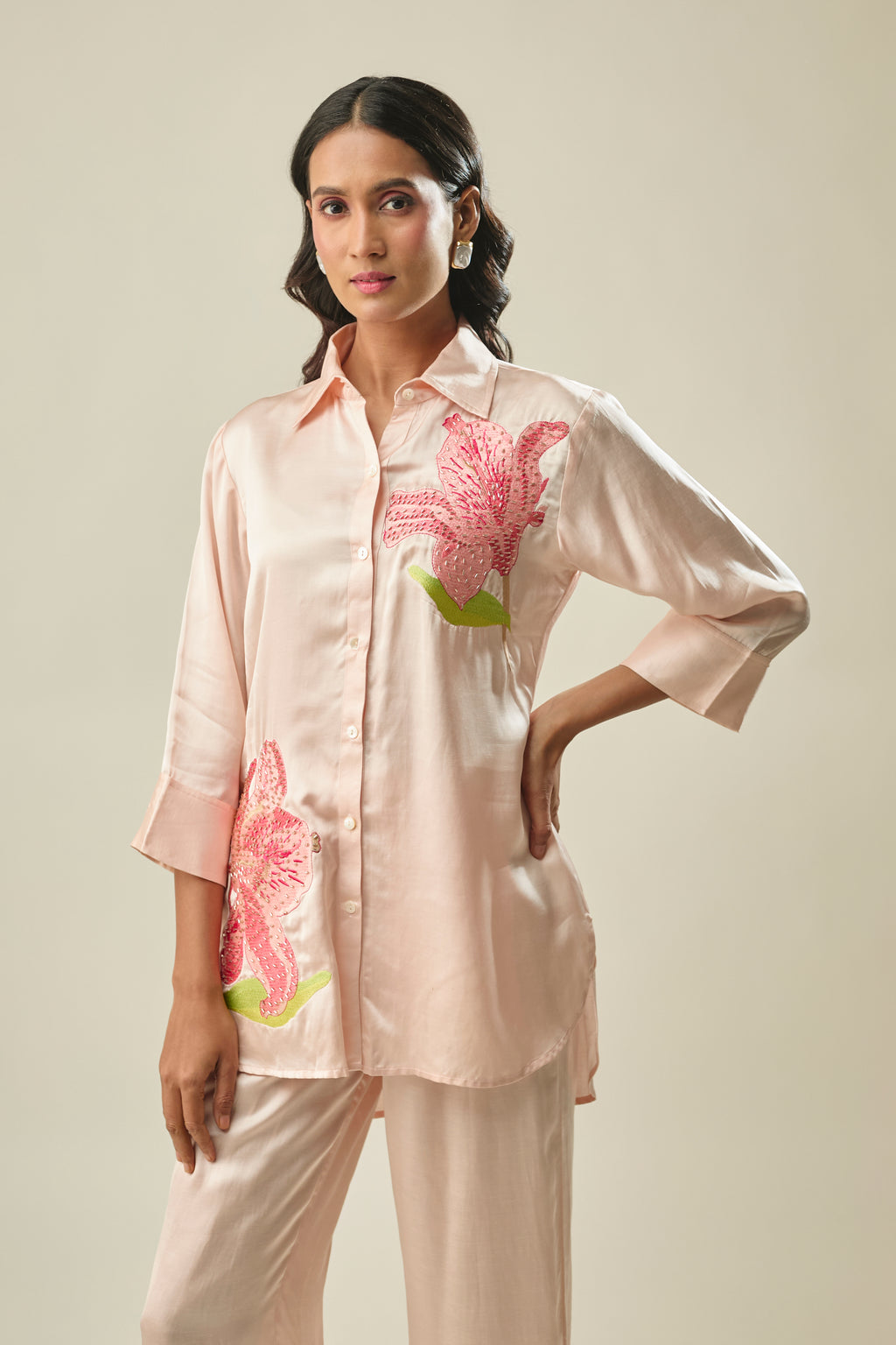 Peach co-ord set hibiscus bead embroidery detail