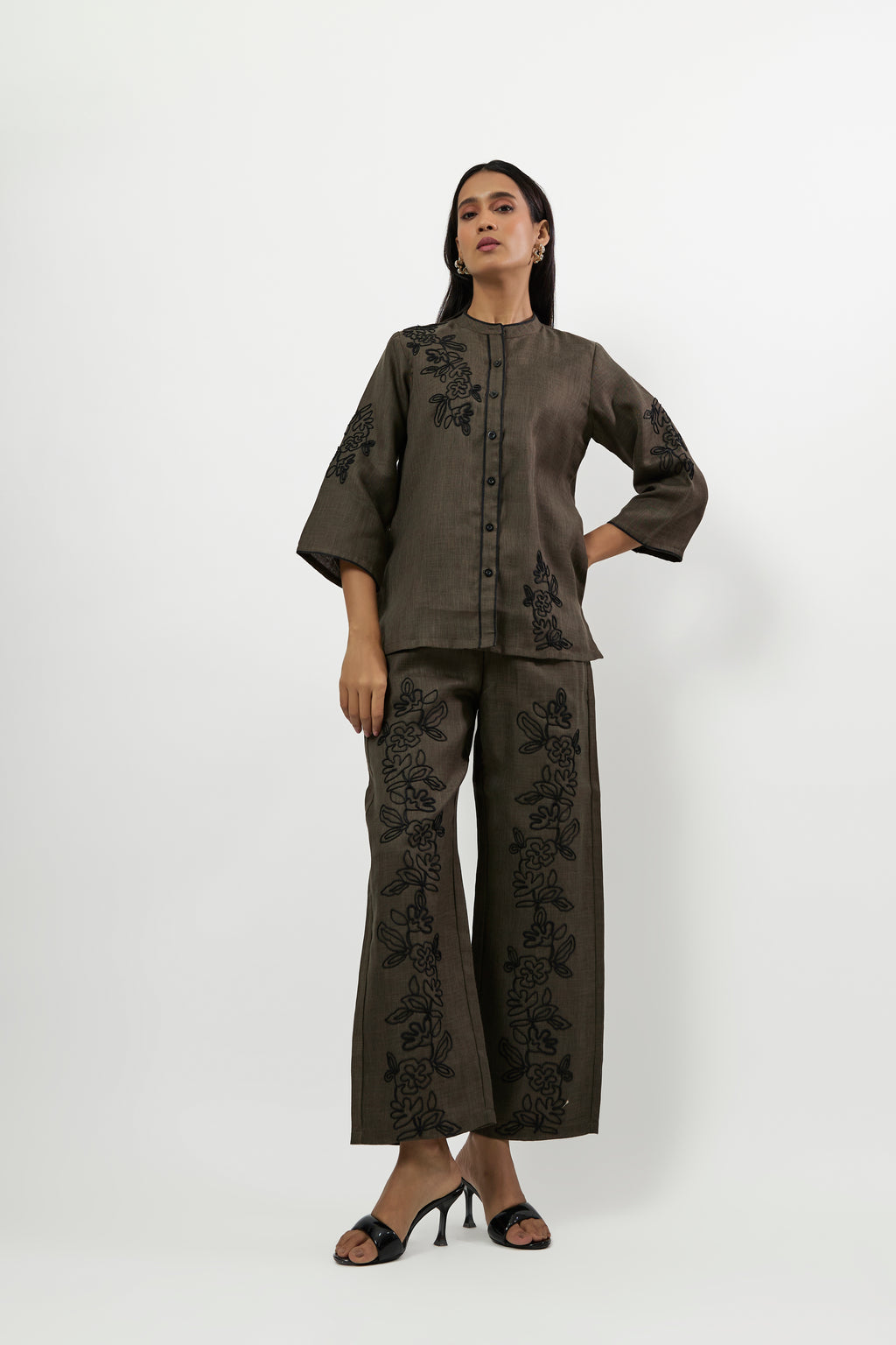 OLIVE GREEN CONTRAST BLACK EMBROIDERED CORD SET