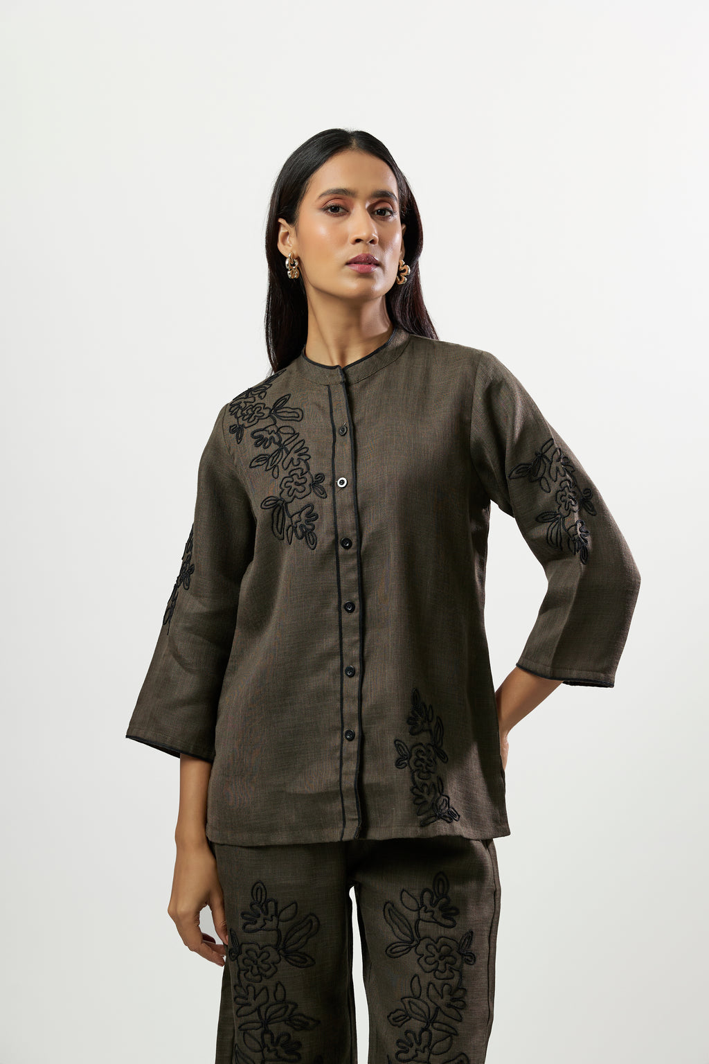 OLIVE GREEN CONTRAST BLACK EMBROIDERED CORD SET