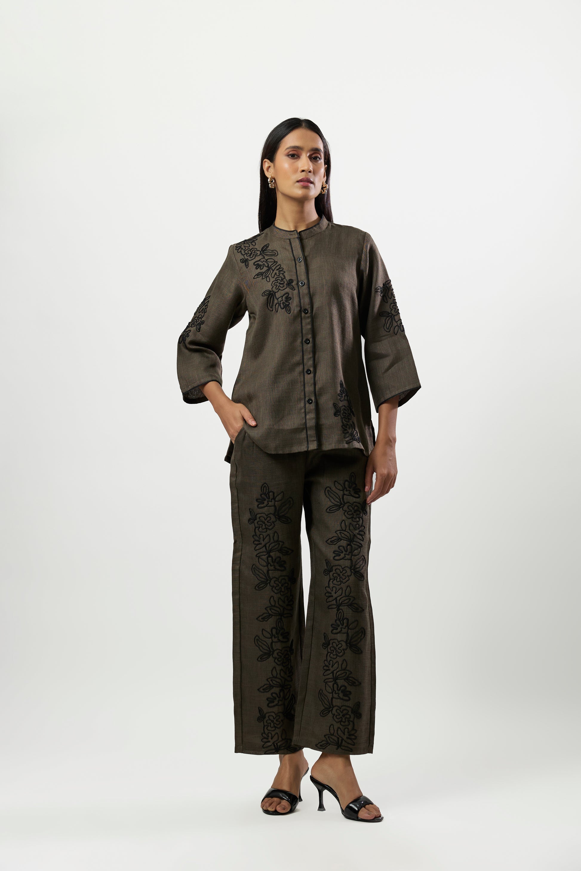 OLIVE GREEN CONTRAST BLACK EMBROIDERED CORD SET