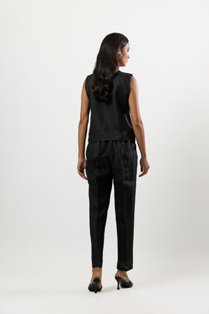 BLACK EMBROIDERED WAISTCOAT WITH PANTS