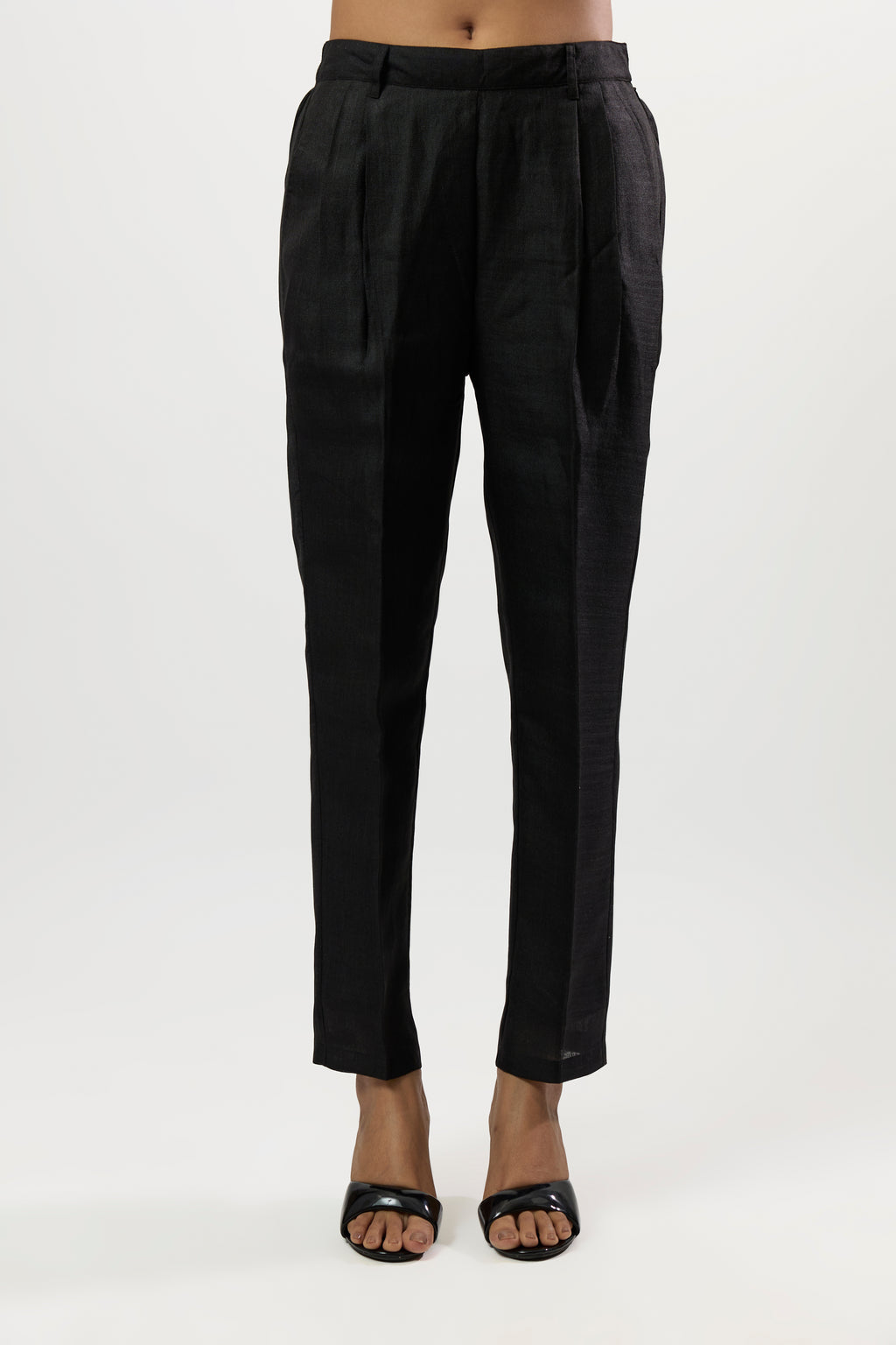 BLACK EMBROIDERED WAISTCOAT WITH PANTS