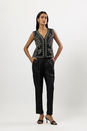 BLACK EMBROIDERED WAISTCOAT WITH PANTS