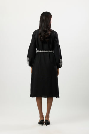 BLACK EMBROIDERED MIDI DRESS