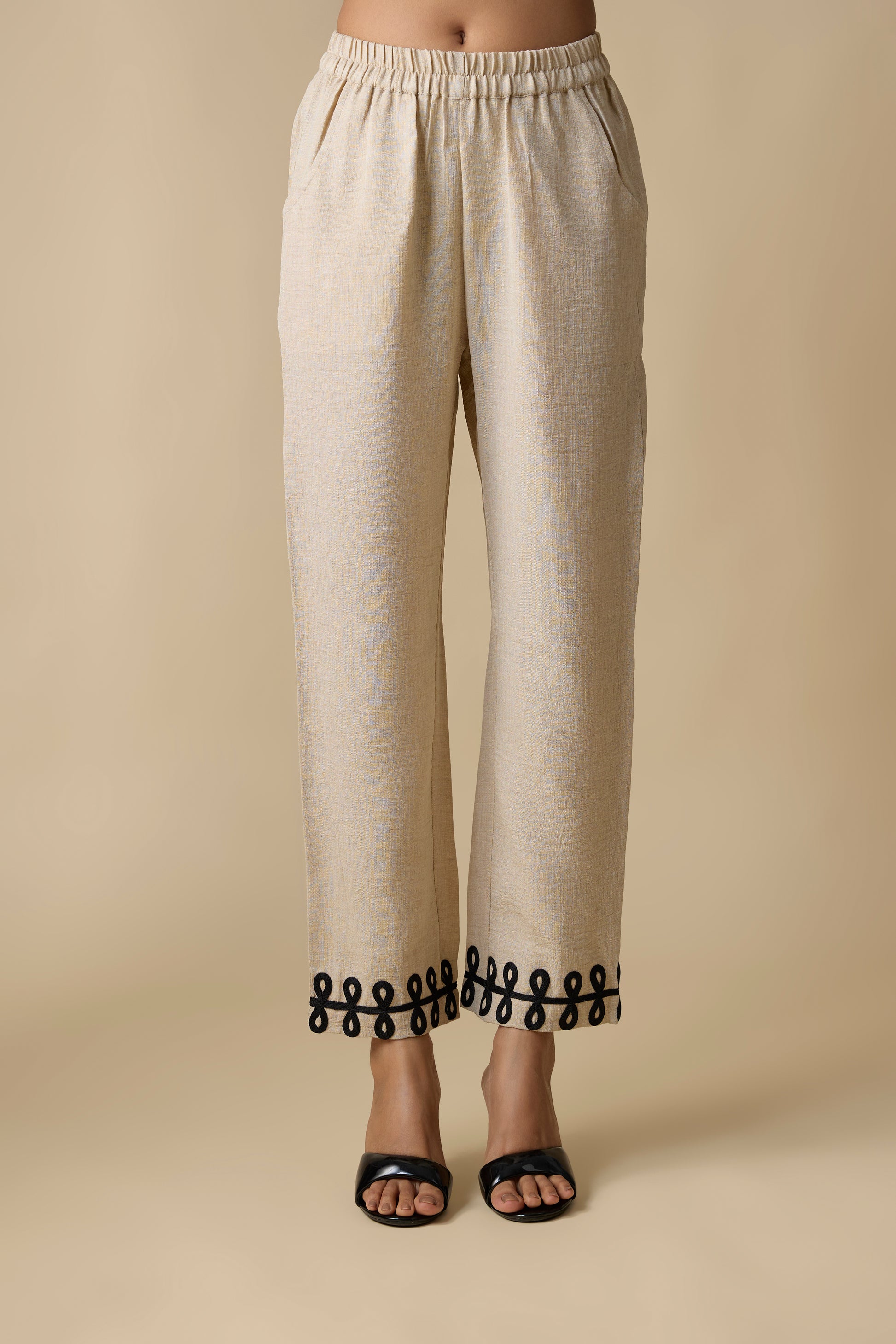 BEIGE EMBROIDERED CORD-SET