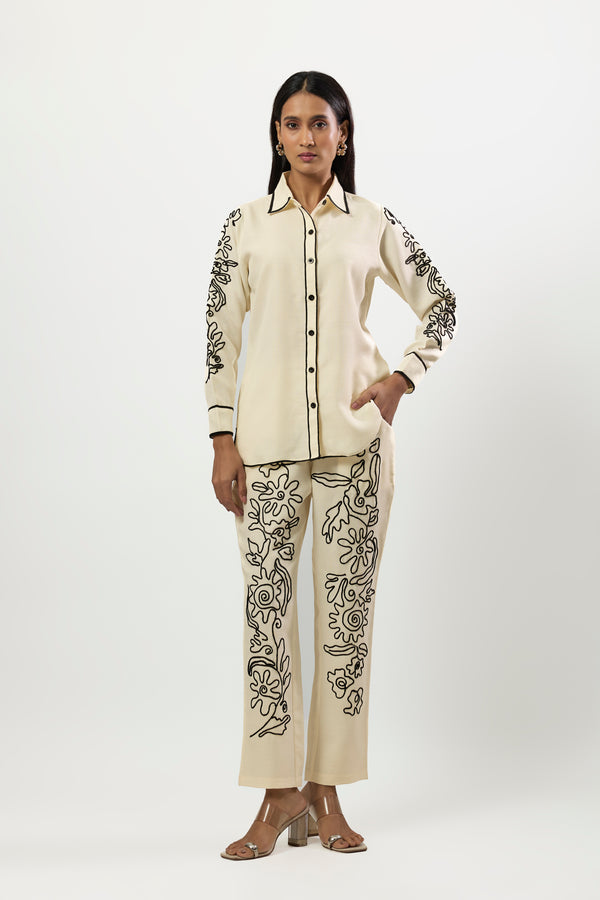 WHITE & BLACK EMBROIDERED CORD-SET