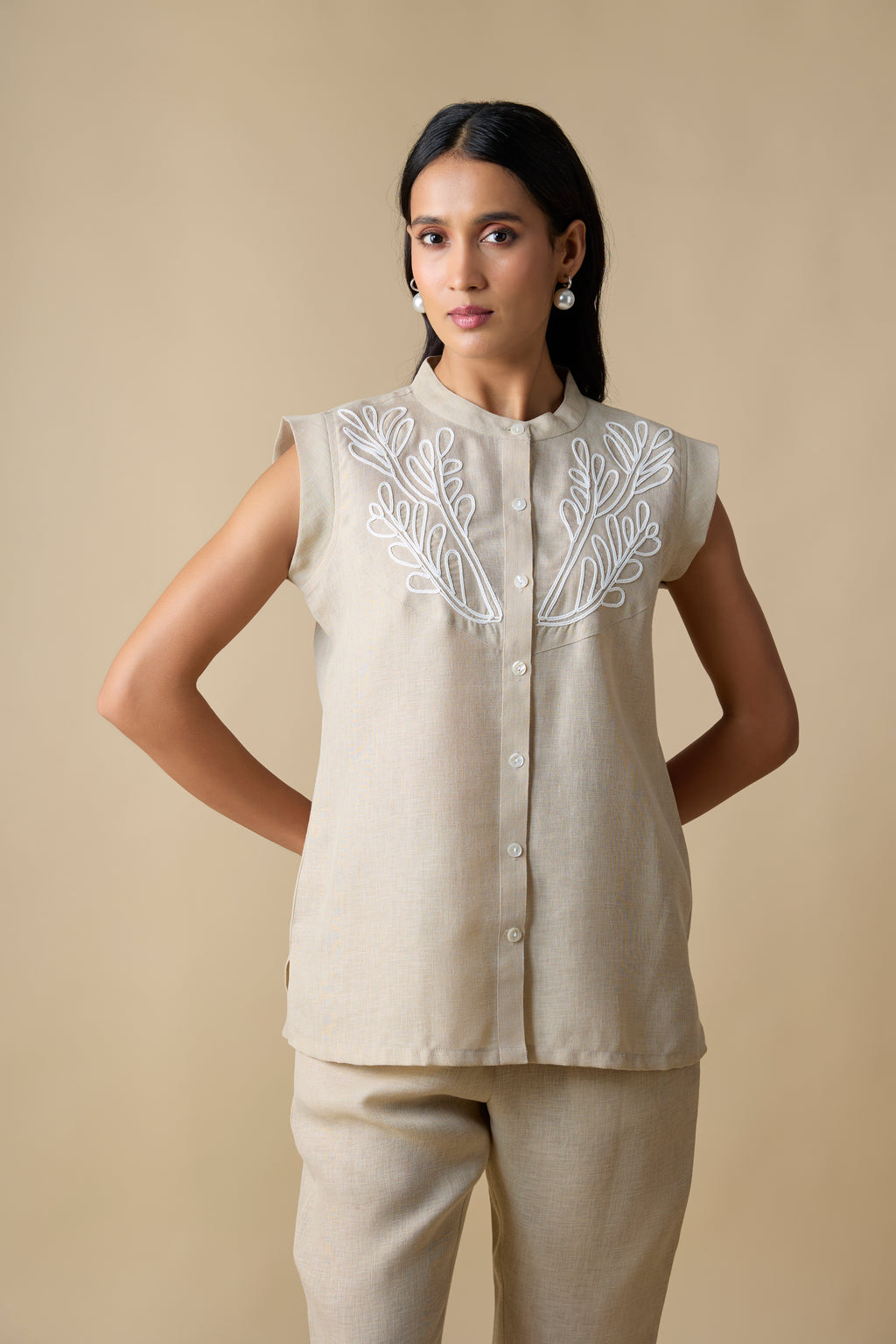ENSEMBLE GILET BEIGE SANS MANCHES